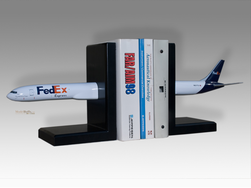 Boeing 757 FedEx Bookends